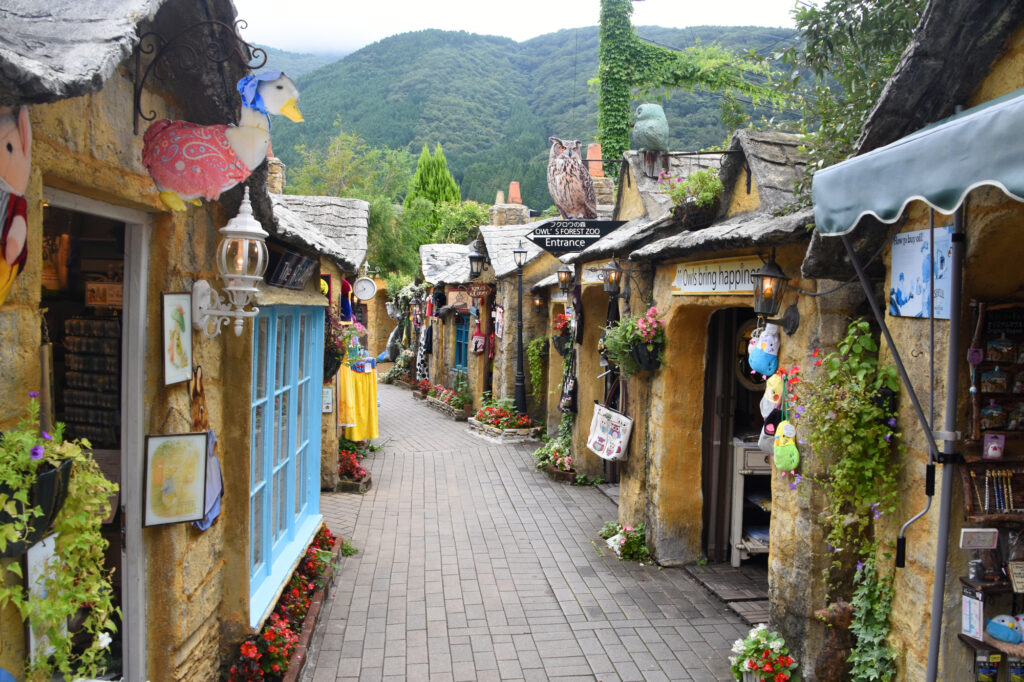 Quaint buildings inspired by the English Cotswolds at Yufuin Floral Village - Japan Navi Journey
