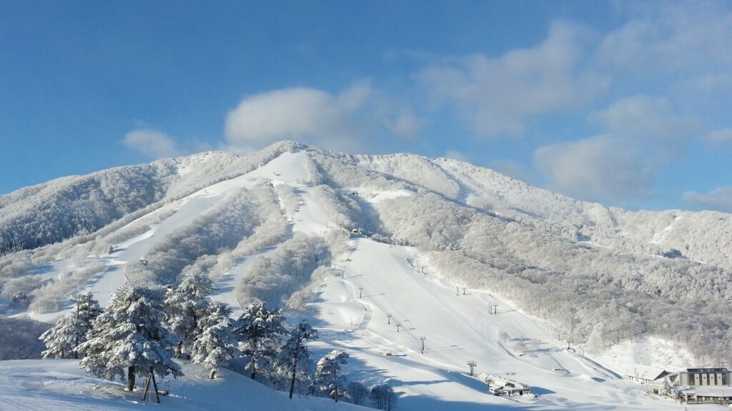 Madarao Kogen Ski Resort