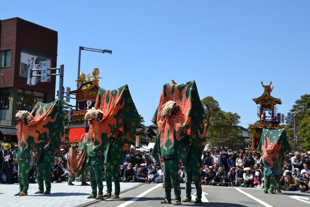 Takayama Matsuri in Gifu - Japan Navi Journey