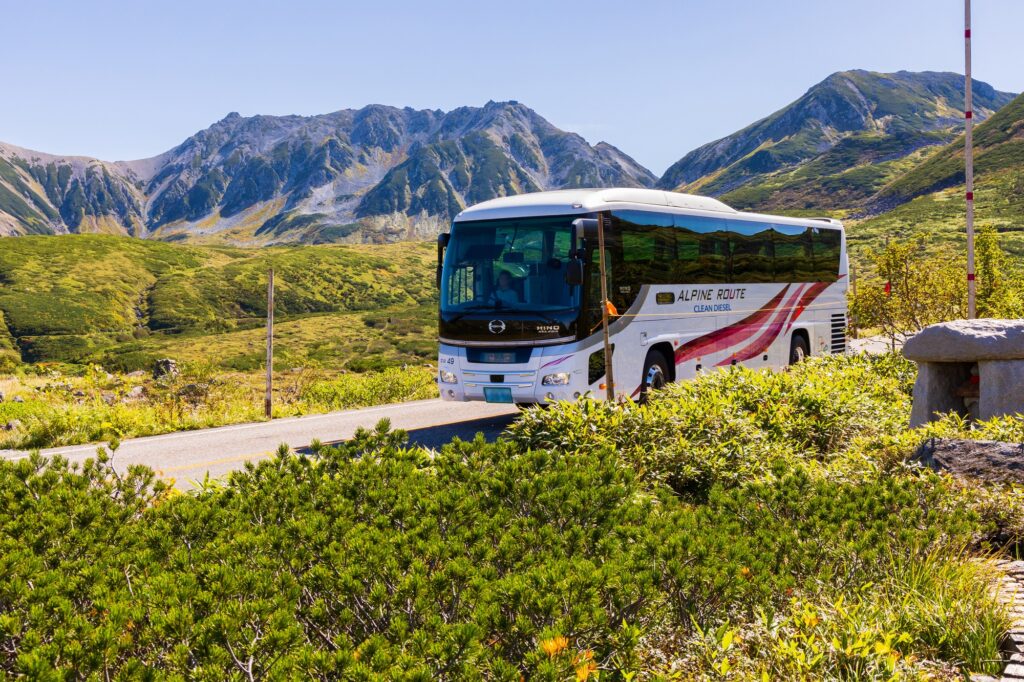 Tateyama Highland Bus - Japan Navi Journey